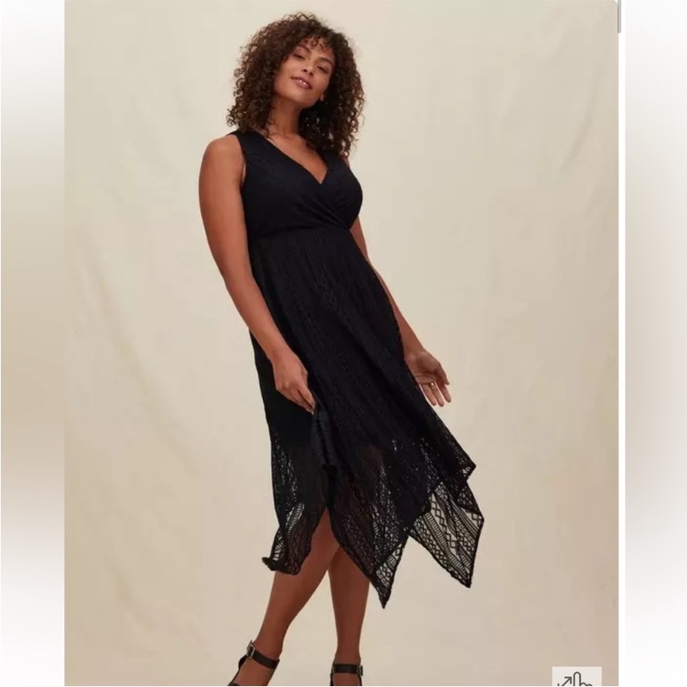 ISO: Torrid Black Lace Dress  Size 2 (2X)